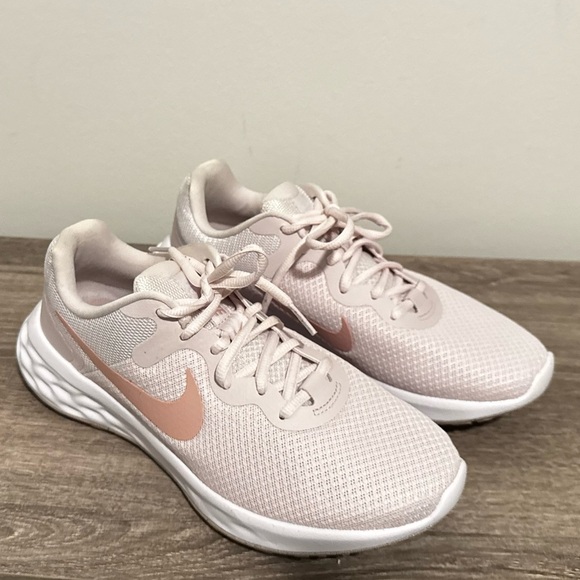 Nike Women's Pink Revolution 6 Next Nature Running 8.5 DC3729-500 - Picture 10 of 13
